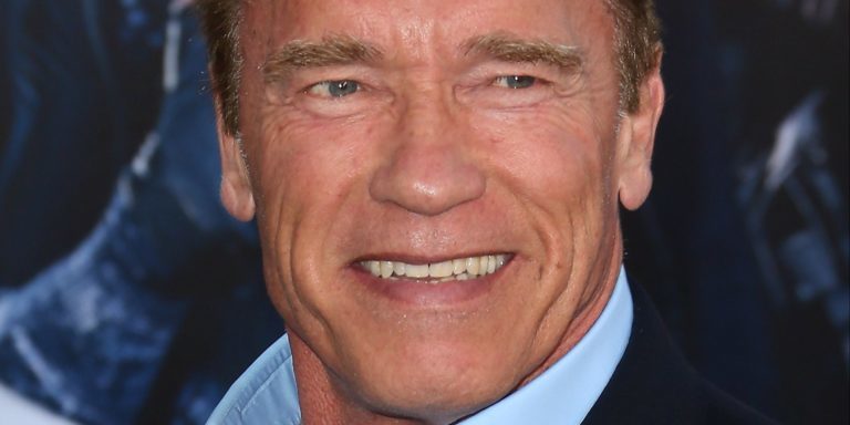 Arnold Schwarzenegger y Maria Shriver reaparecen sonrientes cinco años después de su divorcio