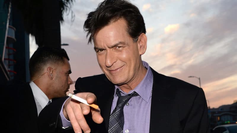 Famosos que se cambiaron el nombre: ¿adivinarías cuál es el de verdad? charlie-sheen-1024x576