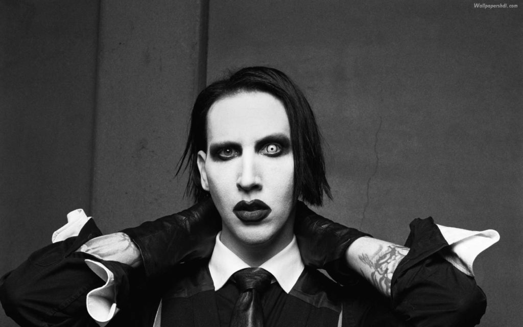 Famosos que se cambiaron el nombre: ¿adivinarías cuál es el de verdad? marilyn-manson