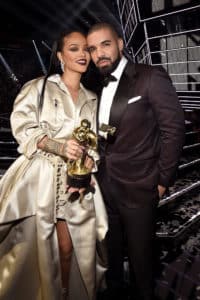 NEW YORK, NY - AUGUST 28: Singer Rihanna (L) and rapper Drake pose onstage during the 2016 MTV Video Music Awards at Madison Square Garden on August 28, 2016 in New York City. (Photo by Kevin Mazur/WireImage)