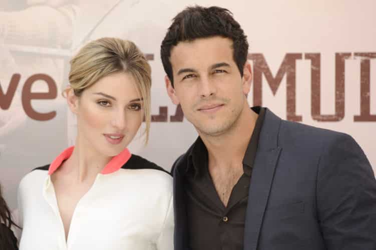 María Valverde le desea lo mejor a Mario Casas con Desiré Cordero