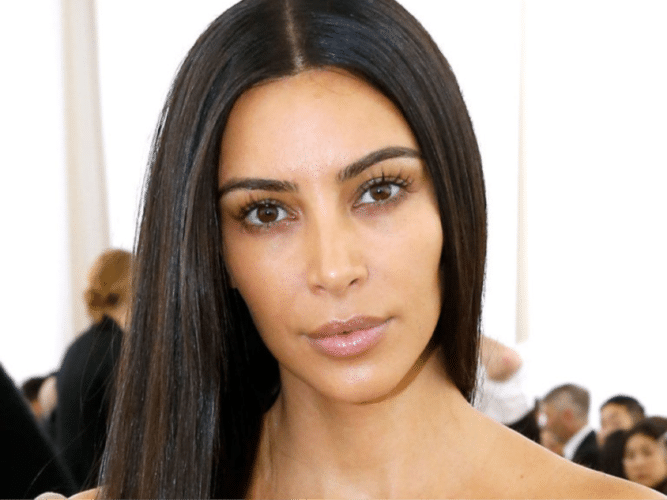 El polémico vídeo de Kim Kardashian por el que ha sido acusada de drogadicta