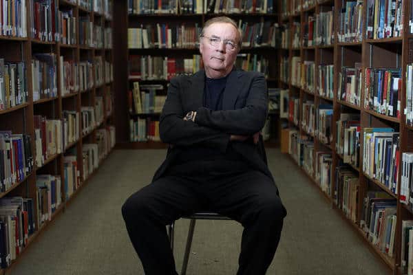 la-et-jc-james-patterson-to-give-1-million-to-001