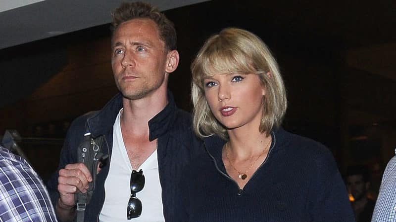 52114338 Couple Taylor Swift and Tom Hiddleston are seen arriving on a flight at LAX airport in Los Angeles, California on July 6, 2016. The pair were returning from Rhode Island where Taylor had a 4th Of July Party. FameFlynet, Inc - Beverly Hills, CA, USA - +1 (310) 505-9876