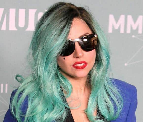 ¡Peligro: fans cabreados! Polémica por la venta de entradas para ver a Lady Gaga en concierto