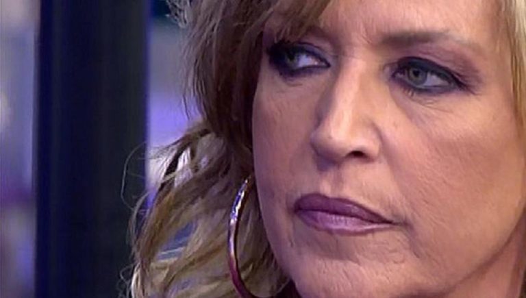 Lydia Lozano desvela en ‘Sálvame’ el grave problema que sufre con una fan