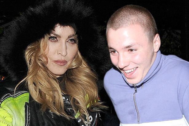 Rocco Ritchie, hijo de Madonna, detenido en Londres por consumo de drogas