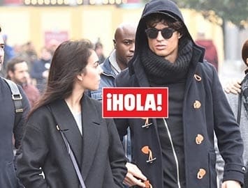 Cristiano Ronaldo, alejado de la polémica, se pasea con su nueva novia por París. ¿Quién es ella?