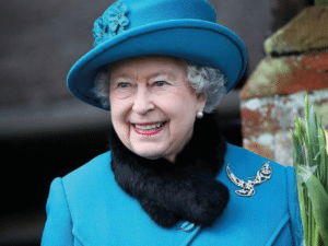 Isabel II de Inglaterra sigue temiendo lo peor: su hijo puede desestabilizar la Institución Monárquica