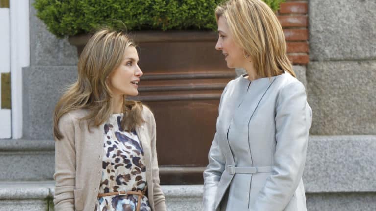 Bomba: Letizia, atemorizada ante el ultimátum de la infanta Cristina