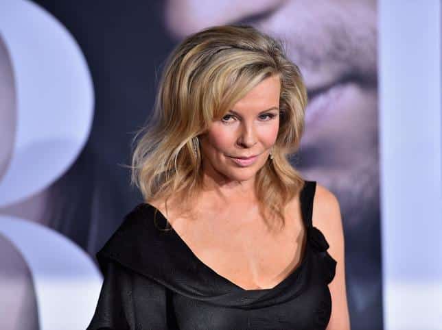 Impactante cambio de imagen: Kim Basinger, el mito erótico de los 80, cambia su rostro a golpe de bisturí