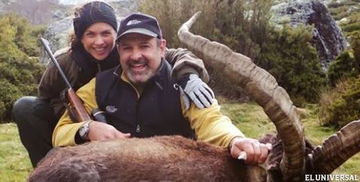 El vídeo más polémico de Anabel Pantoja: se burla, a carcajadas, de unos perros ciegos abandonados