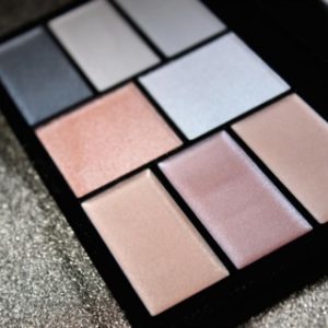 Los imprescindibles en tu tocador de maquillaje