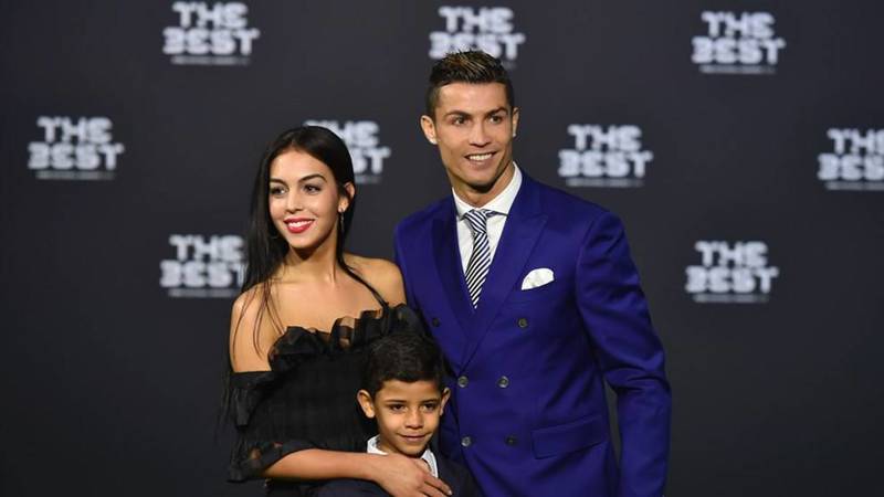 Georgina Rodríguez, novia de Cristiano Ronaldo: la modelo que no posa y la voz que no habla