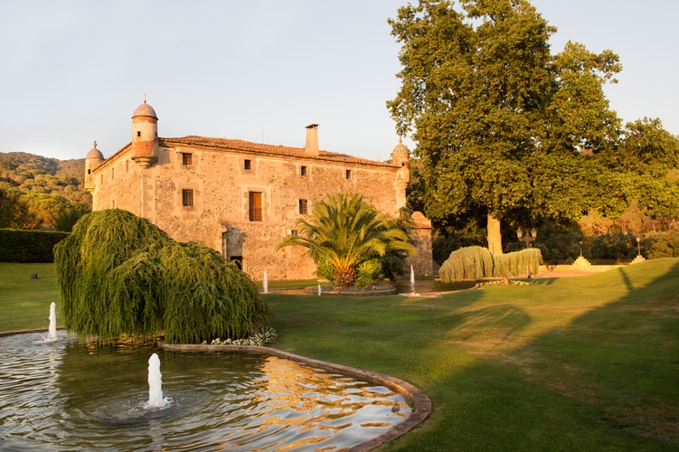 Todos los detalles y los invitados de la boda de Risto Mejide y Laura Escanes