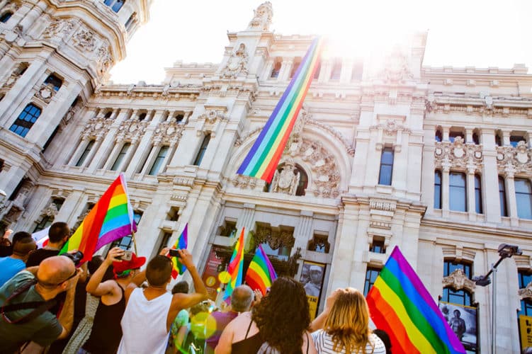 Felipe VI y doña Letizia apoyan las fiestas del Orgullo Gay 2017 y se posicionan a favor del colectivo LGTB