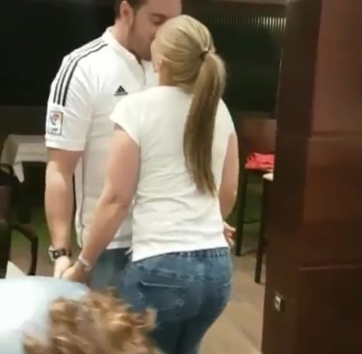 El sensual y sugerente baile de Belén Esteban a su novio, Miguel