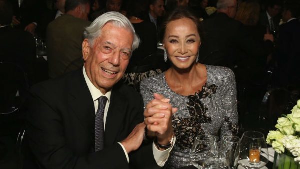 Mario Vargas Llosa podría abstenerse de casarse en Perú con Isabel Preysler por miedo a Patricia