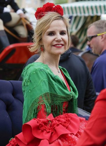 Desde el duque de Alba a Ana Rosa Quintana pasando por los Pantoja, os contamos cómo disfrutan los VIP de la Feria de Abril 2017
