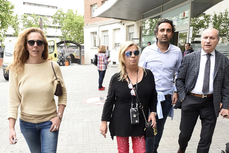 Carmen Borrego, Rocío Carrasco y Fidel Albiac