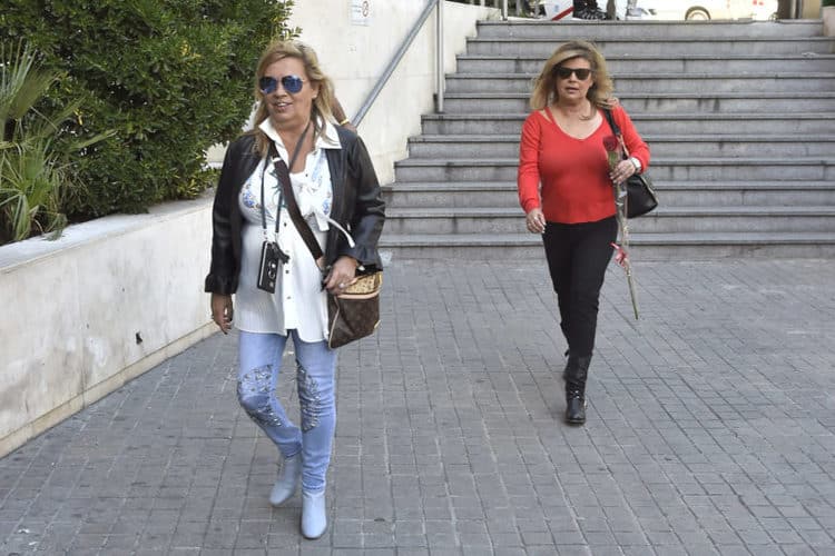 La visita al hospital que ha dejado petrificadas y sin aliento a Las Campos