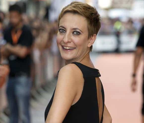 El cambio radical de Laura Escanes y otras famosas que decidieron cortar por lo sano