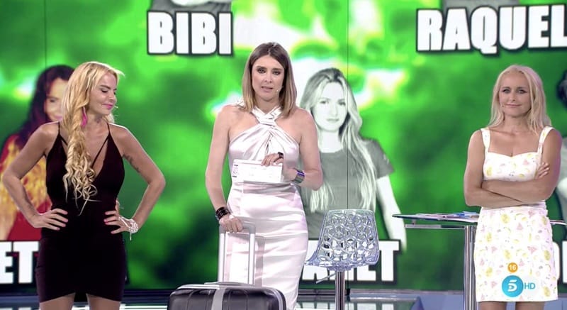 Bigote Arrocet rompe a llorar en 'Supervivientes' al hablar de la isquemia que sufrió María Teresa Campos