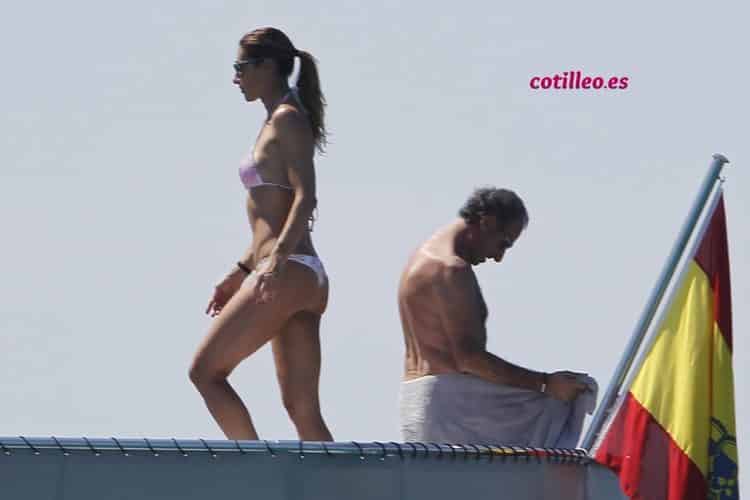 Mónica Pont y José Cacheiro: Las imágenes, en exclusiva, que confirman su relación con un calentón en alta mar