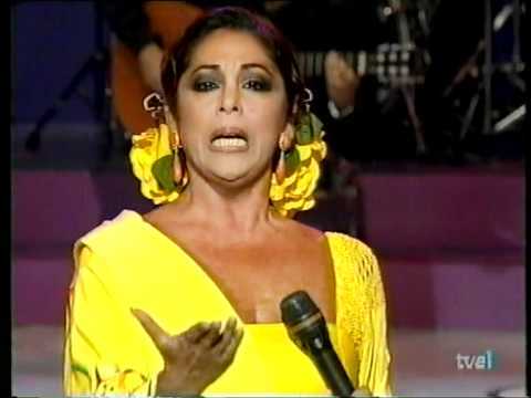 Isabel Pantoja: Los augurios, supersticiones y amuletos más presentes en la vida de la tonadillera
