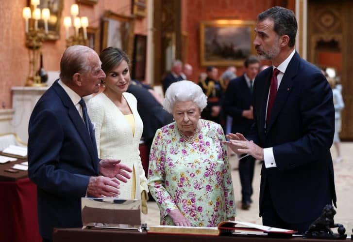 La reina Letizia, británica 'a la fuerza' en su primer día de visita de Estado en Londres