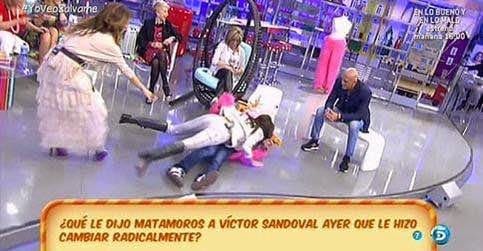 Sangre, huidas de urgencia al hospital... Las caídas y golpes más fuertes en la historia de 'Sálvame'