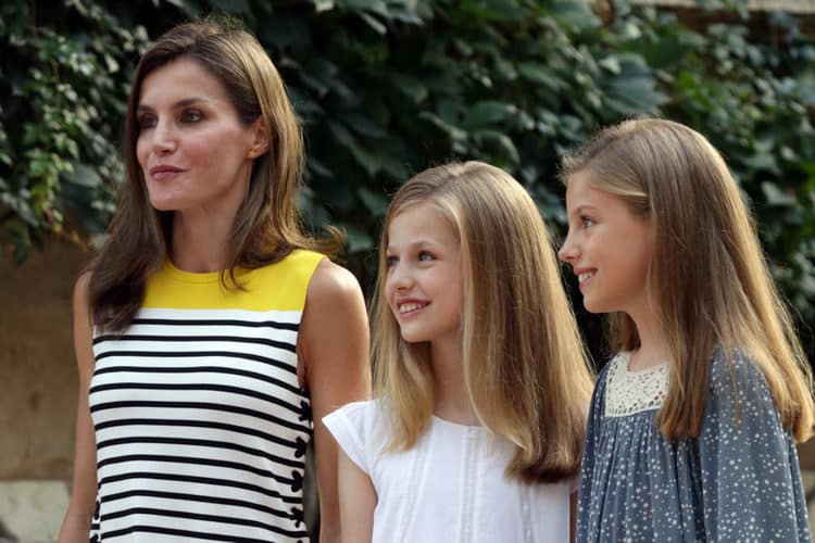 Letizia contagia a toda la prensa de una rebosante felicidad en su vuelta al trabajo