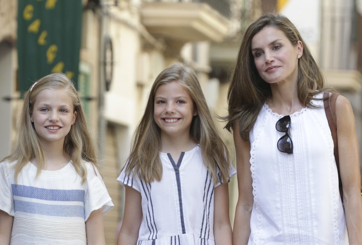 Familia Real: Letizia traza una línea y frena en seco a un grupo de periodistas que preguntaban a sus hijas