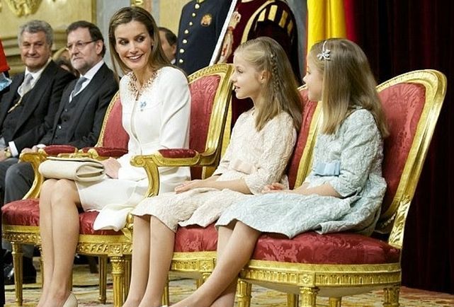 Princesa Leonor: La causa real por la que la futura reina de España aún no brilla con luz propia