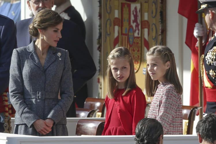 Princesa Leonor: La causa real por la que la futura reina de España aún no brilla con luz propia