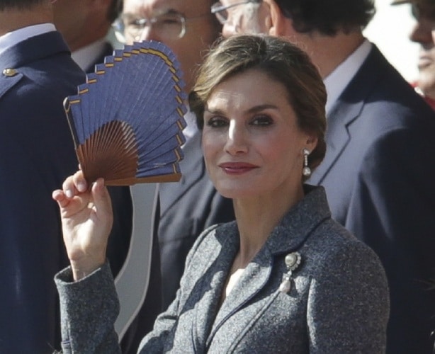 De aquellos barros, estos lodos: Letizia ríe ante el ocaso de Juan Carlos y Urdangarín