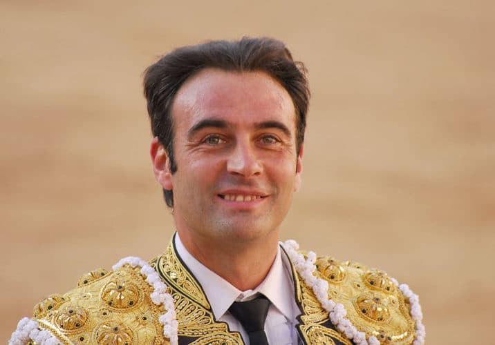 Enrique Ponce torea en Jaén sin la compañía de su gran amor, Ana Soria