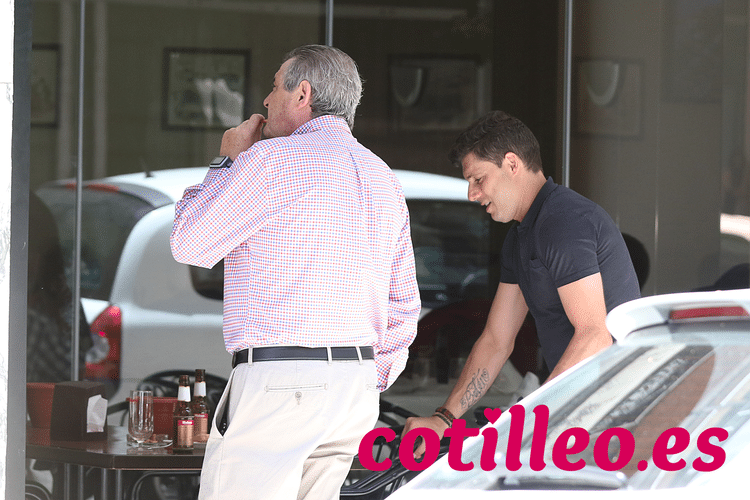 Primeras imágenes de Fran Álvarez, exmarido de Belén Esteban, acudiendo a su clínica de desintoxicación