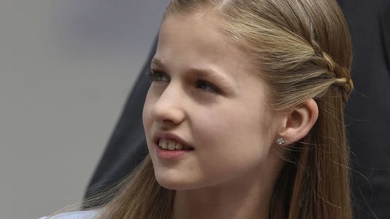 Casa Real difunde la primera imagen oficial de Leonor de Borbón como princesa de Asturias