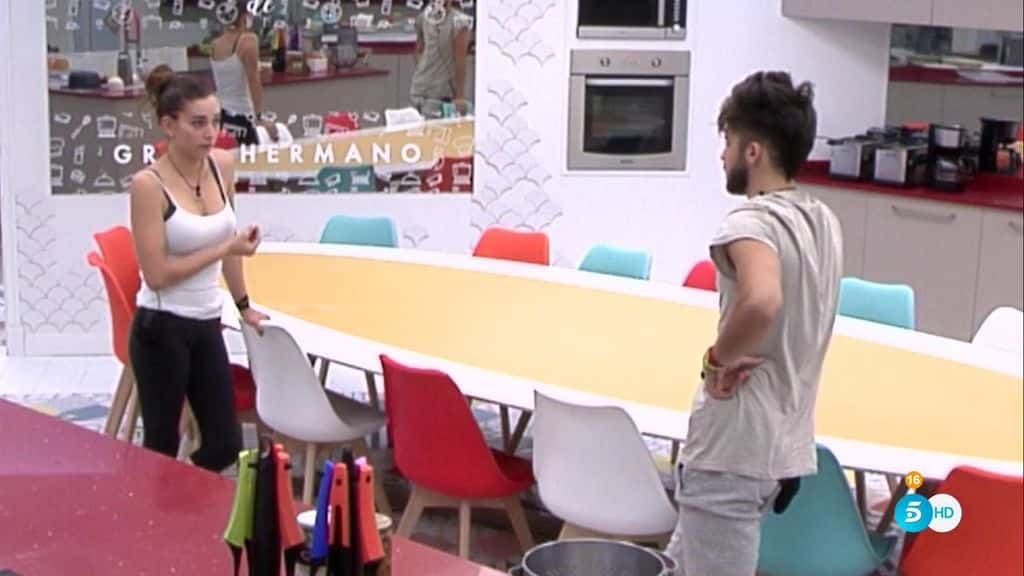 'GH Revolution: El Debate': Miriam se disculpa, Mina se acerca a Rubén y un porcentaje demoledor