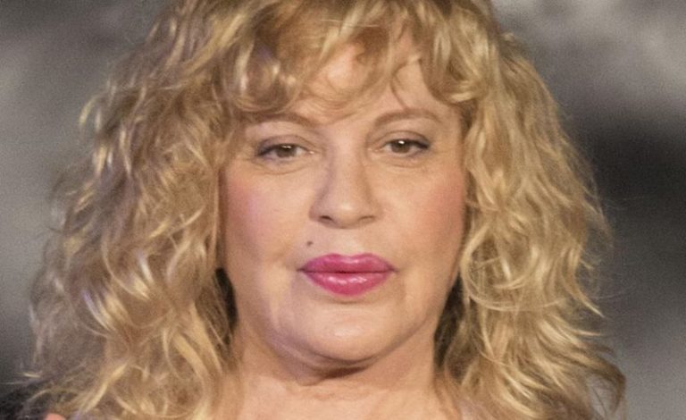 Bárbara Rey y otras famosas que lamentan haber recurrido a la cirugía estética