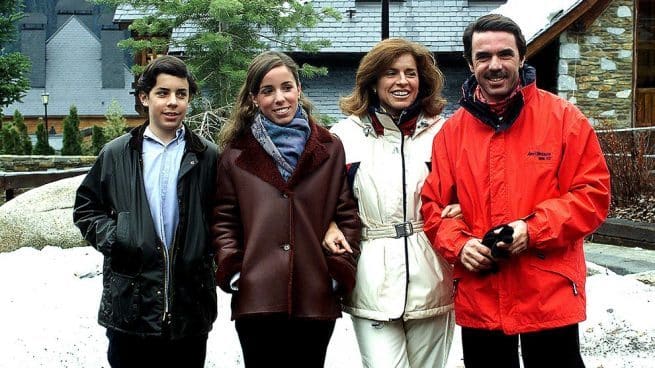 Los secretos ocultos del matrimonio Aznar-Botella en su 40 aniversario de casados