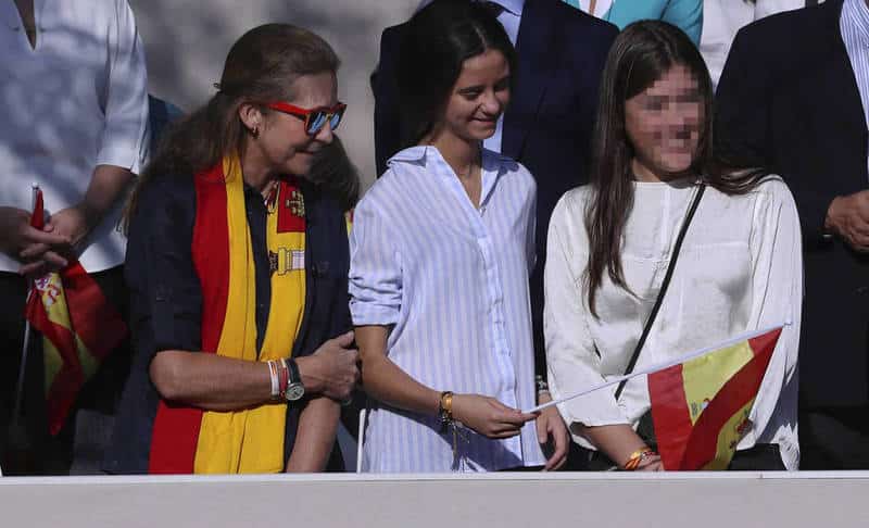 Elena de Borbón: las inapelables circunstancias que la desplazaron del trono de España