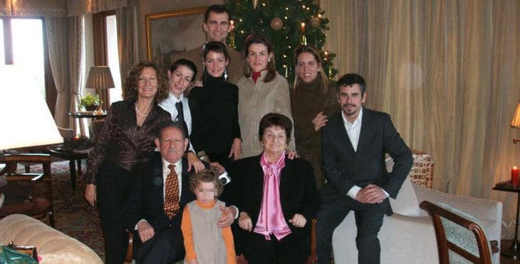  NAVIDAD Y AÑO NUEVO 2017 DE MIEMBROS DE LA FAMILIA REAL 2015072718022660821