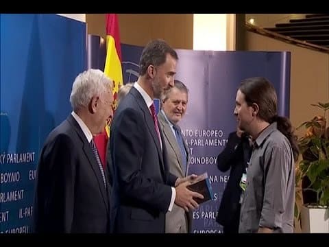 Joyas, antigüedades y reliquias: Los extravagantes regalos que recibieron los Reyes en el último año