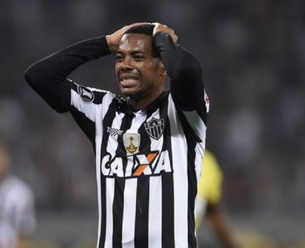Robinho es condenado a 9 años de prisión por un delito de violación