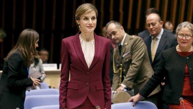 Letizia, reina ejecutiva: inspiración para tus comidas de empresa