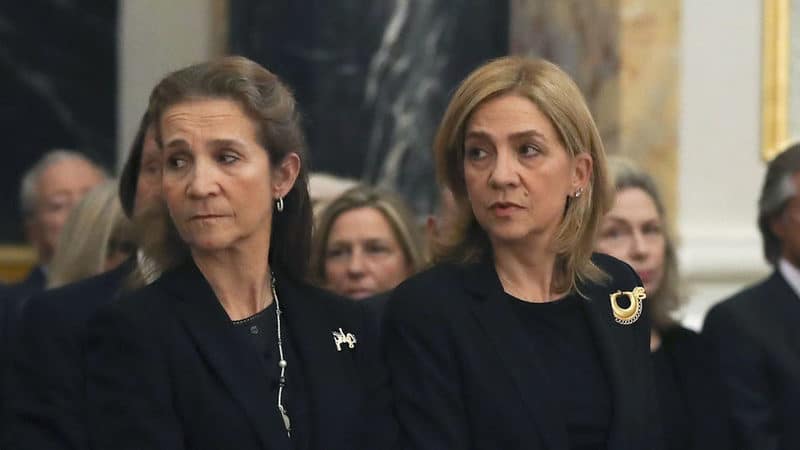 La infanta Elena asesta el golpe definitivo a Letizia