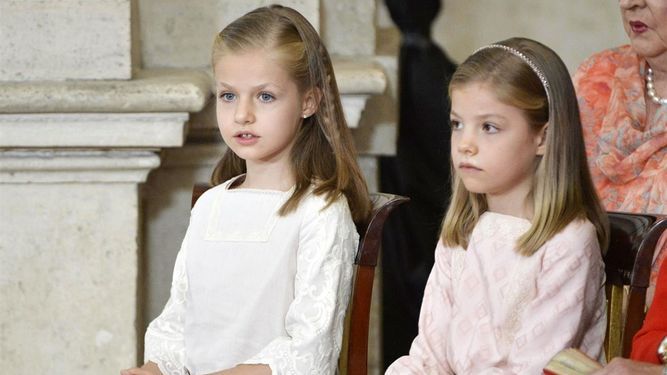 Golpe a la Reina Letizia: la Infanta Sofía incómoda por culpa de Leonor