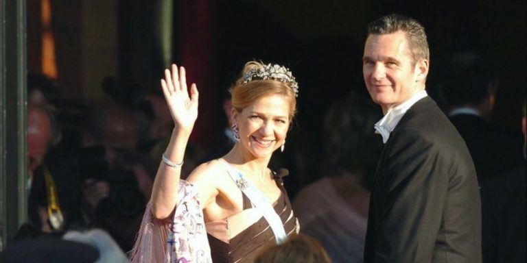La Infanta Cristina cumple 56 años: sus dos hombres más importantes se la jugaron